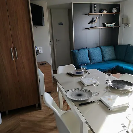 Mobile 6 Pers Confort Campsite *